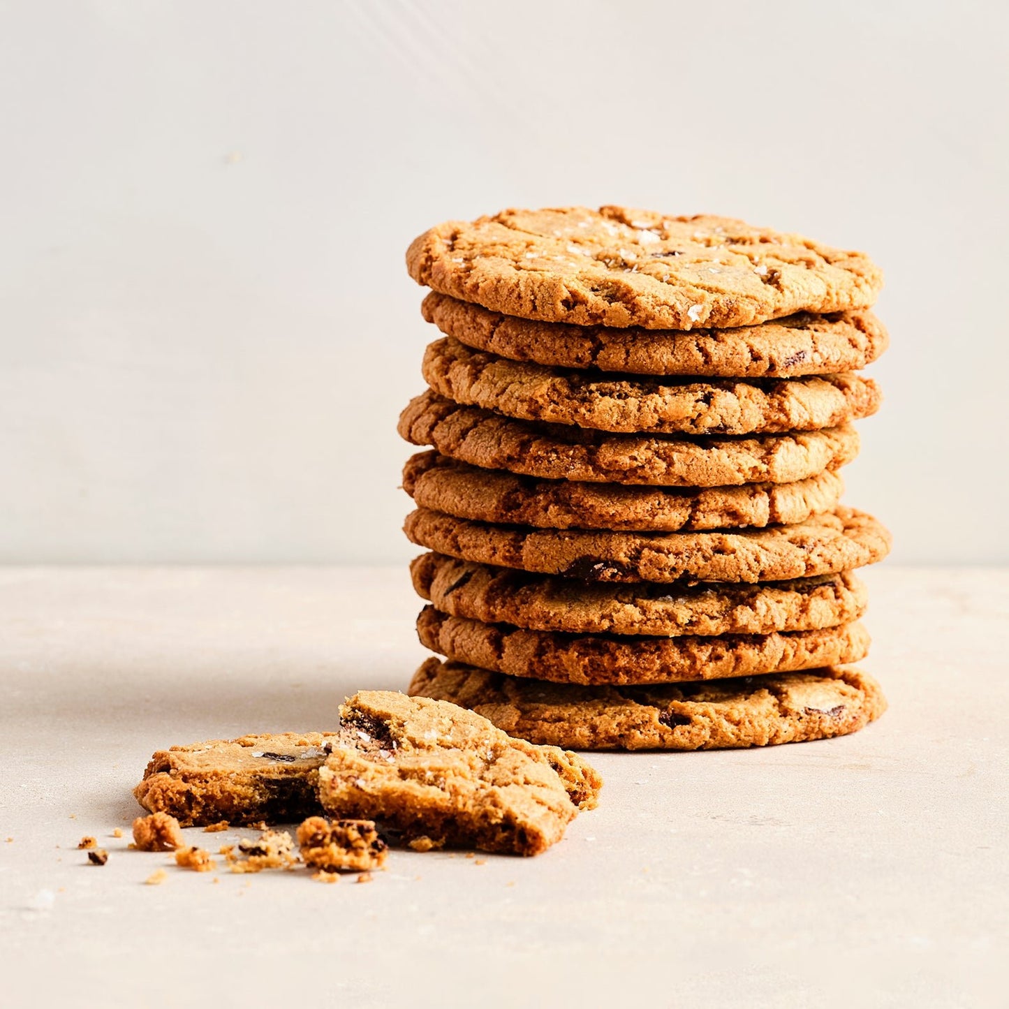 Choc Chip & Salted Caramel Cookies (4)