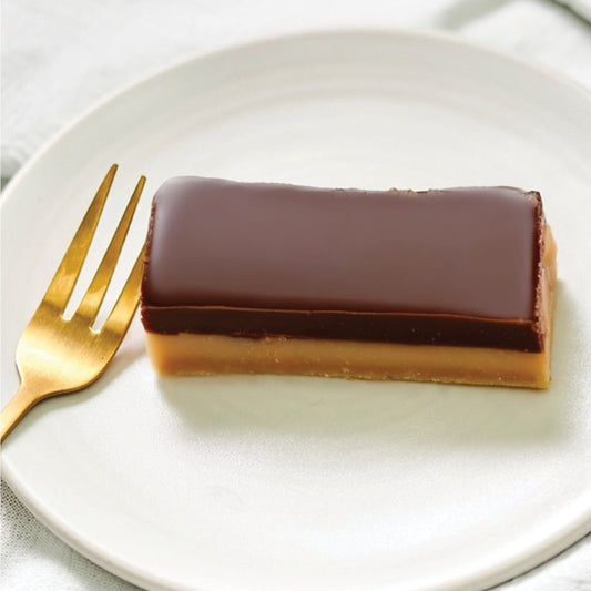 SHERRY'S CARAMEL SLICE (10)