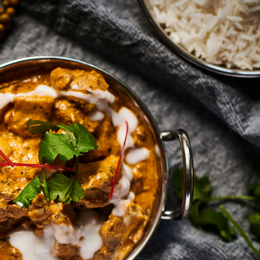 Pork Red Curry, Lychee, Cashew & Green Peppercorn with Rice - Single Serve