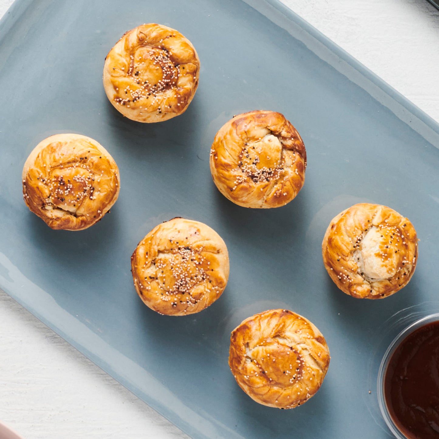 MINI CHICKEN, LEEK & SEMILLON PIES (24)