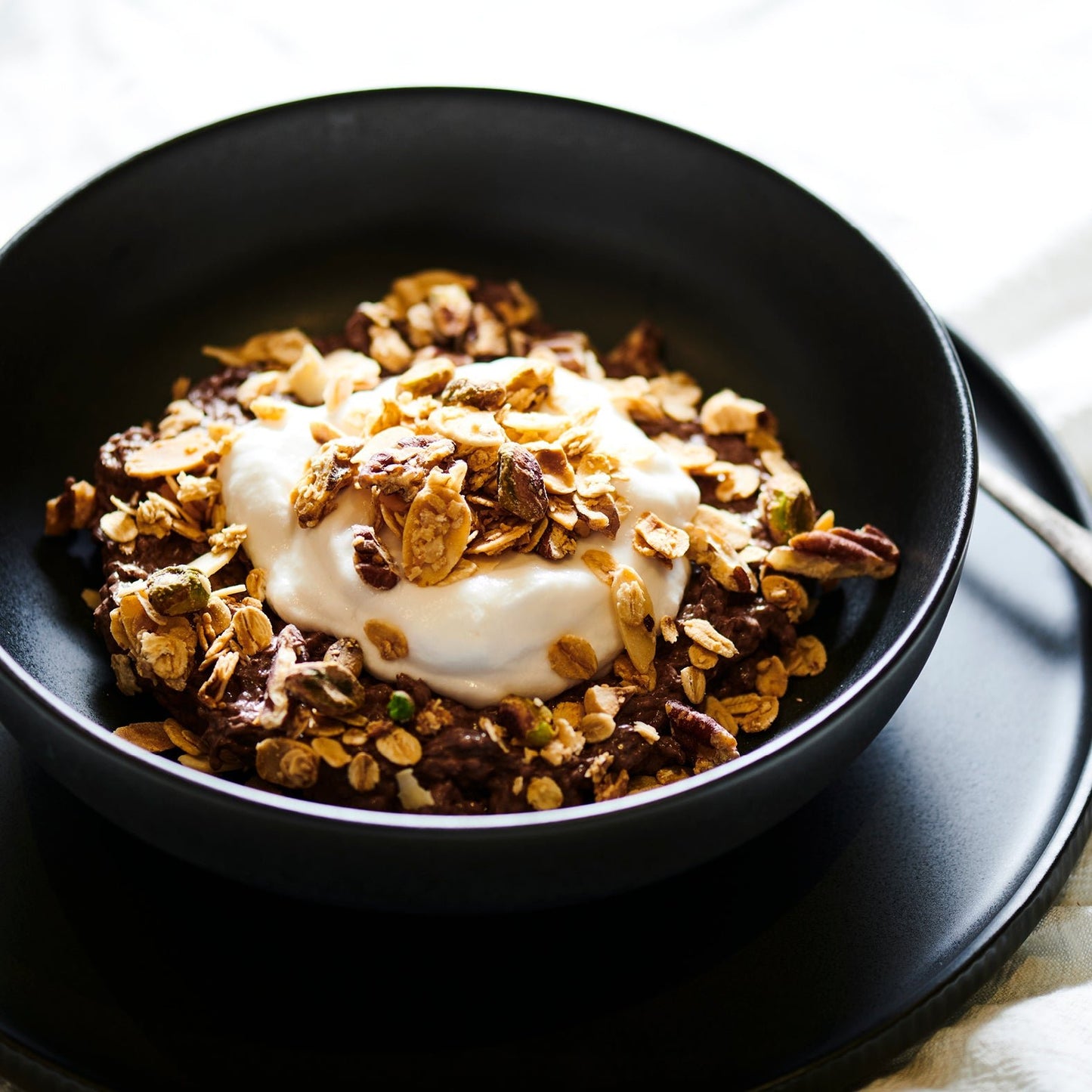 BLAKEAWAY GRANOLA & YOGHURT CUPS WITH SEASONAL FRUIT (10)