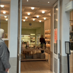 Quick video of a customer visiting the Chadstone store, collecting a shopping basket from the front of the store and adding a chia pudding and Juice Culture Circus Juice to the basket.