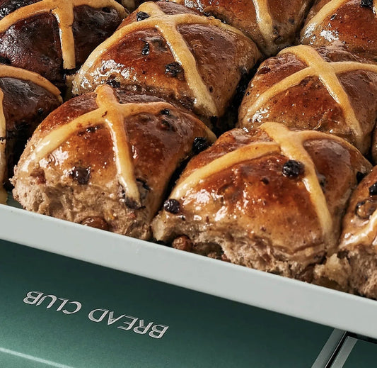 Bread Club Traditional Hot Cross Buns 6 Pack
