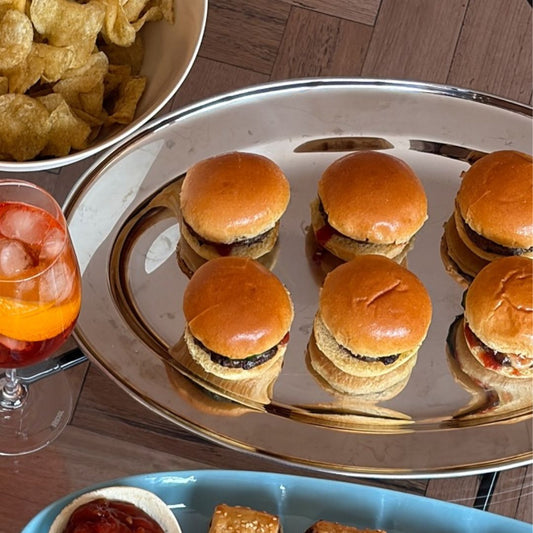 MINI ANGUS CHEESEBURGERS, CHEESE, PICKLES & KETCHUP (24)
